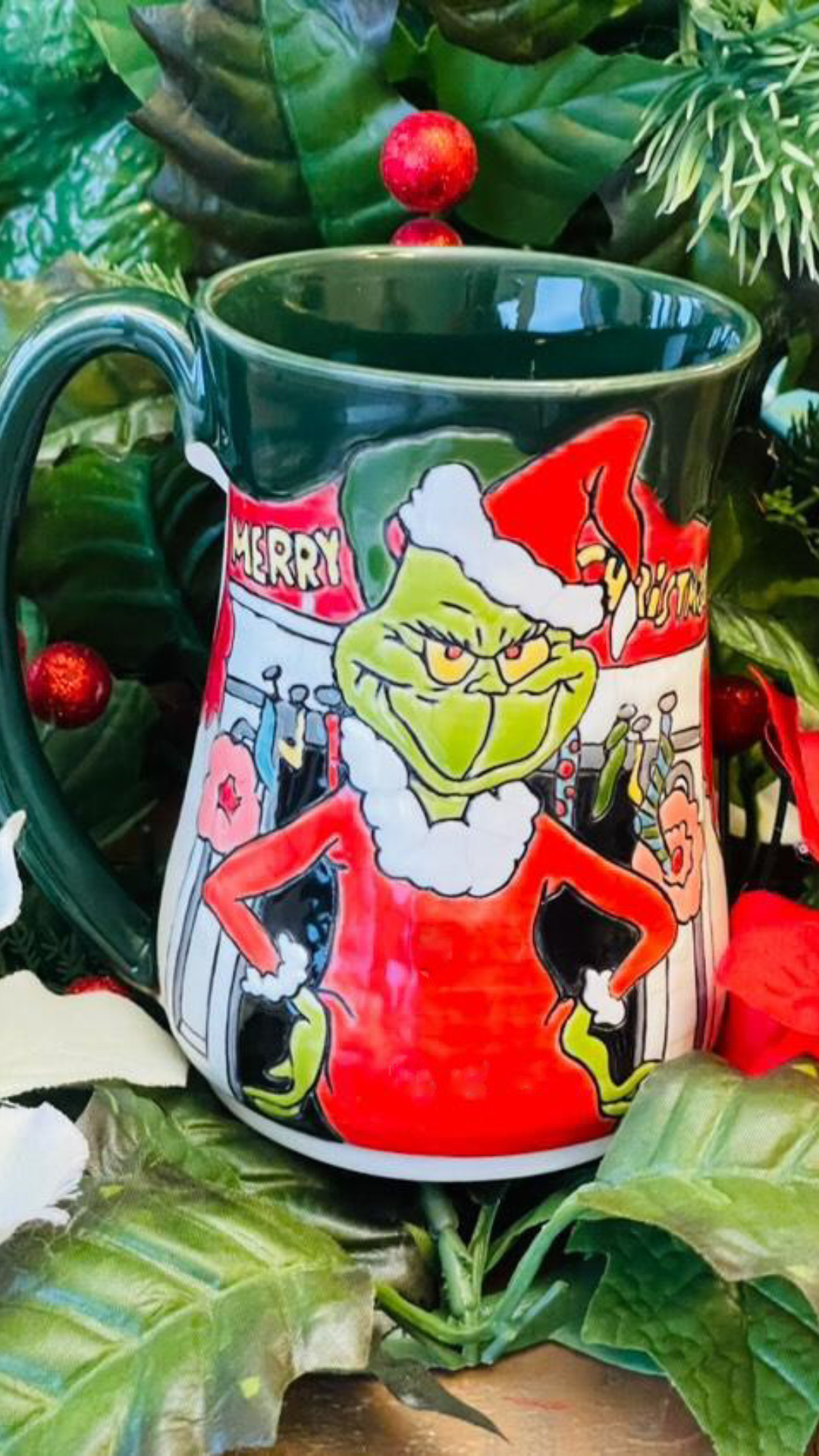 Grinch Mantle *PREORDER*