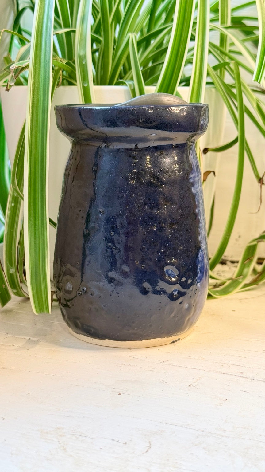 Jack and Sally travel mug — glaze detail view