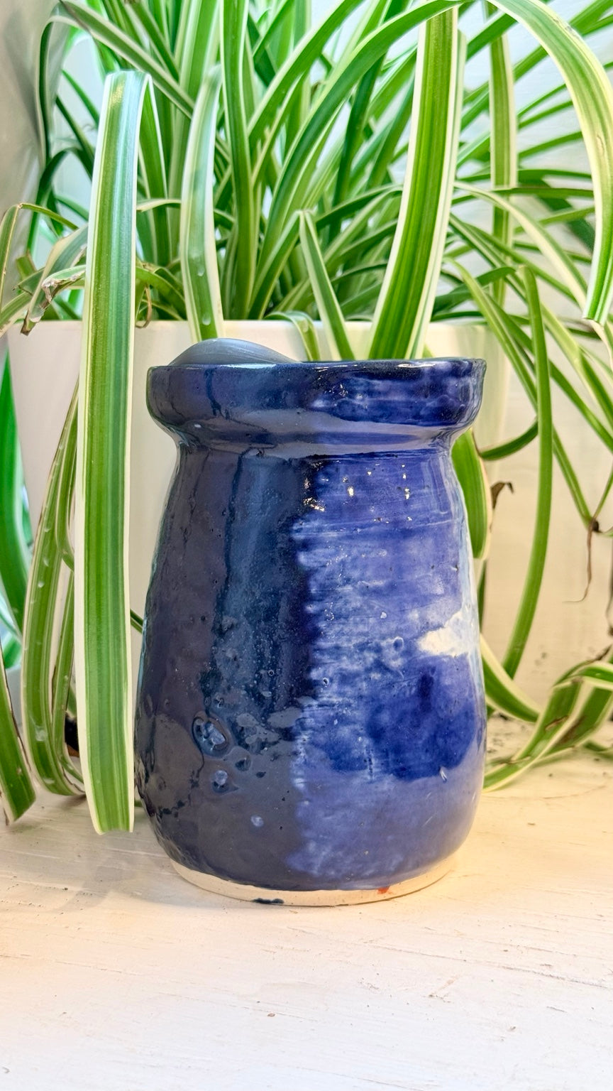 Jack and Sally travel mug — glaze detail view